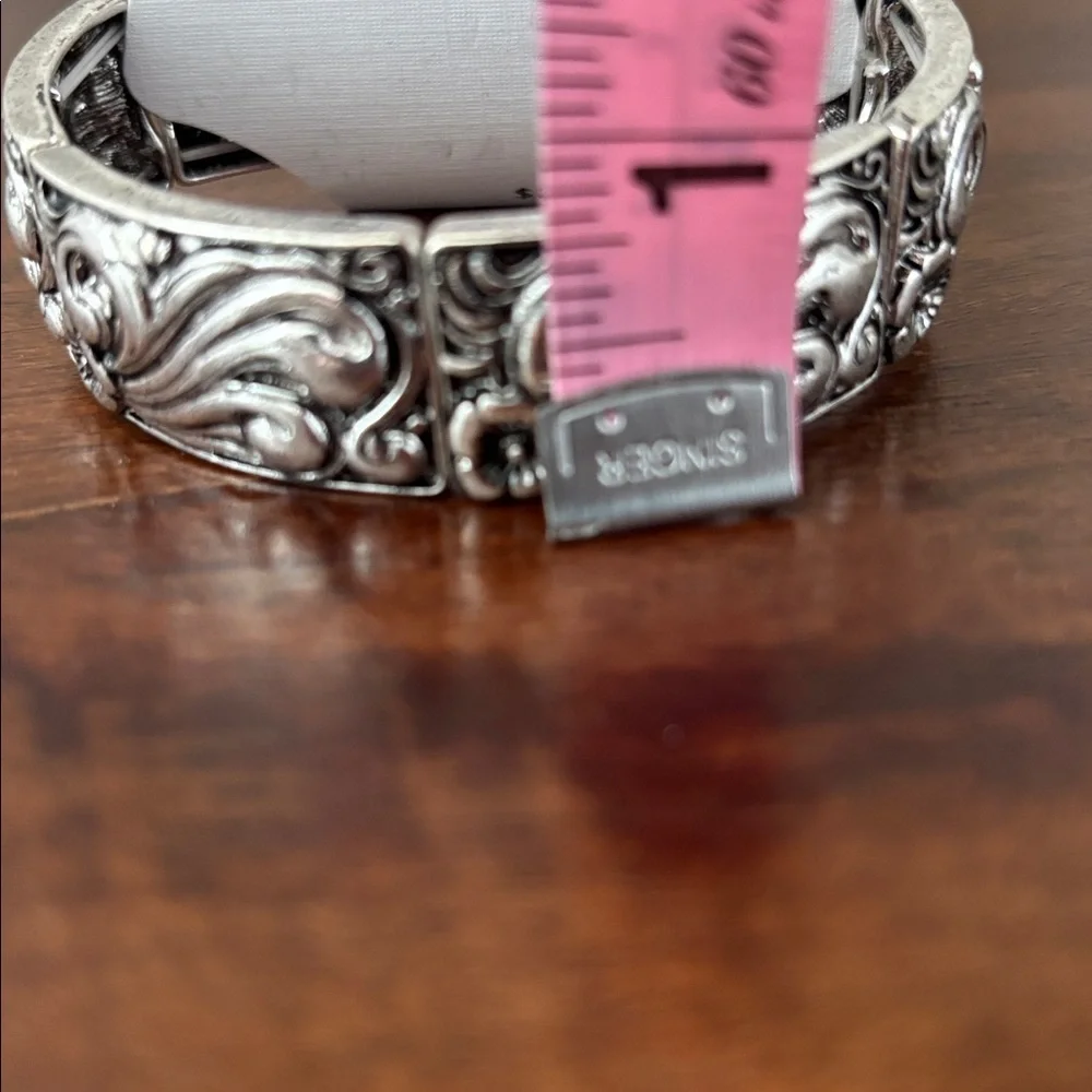Laura Ford Stretch Silvertone Embossed scroll & floral bracelet